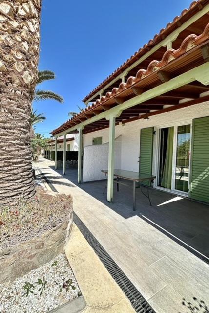 Stefanie Studios Aegina Екстериор снимка