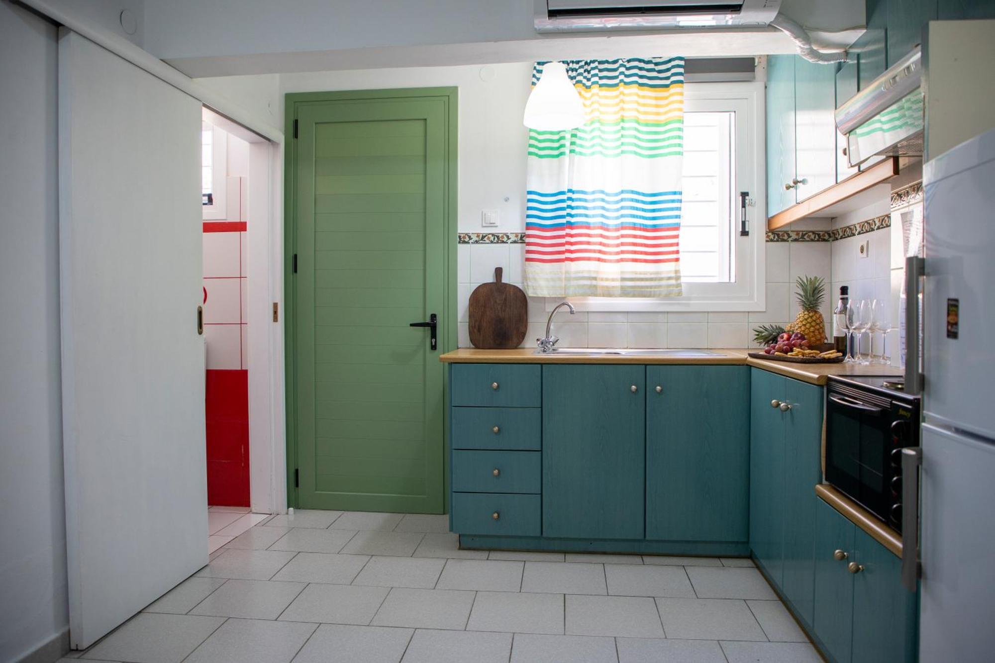 Stefanie Studios Aegina Екстериор снимка