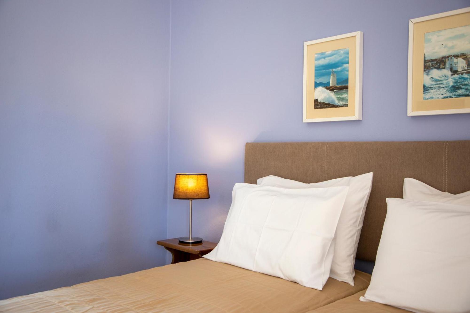 Stefanie Studios Aegina Екстериор снимка